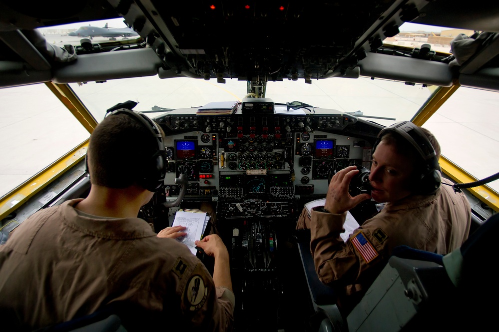 KC-135 Air Refueling Mission