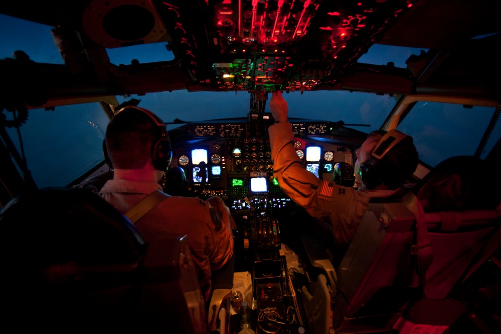 KC-135 Air Refueling Mission