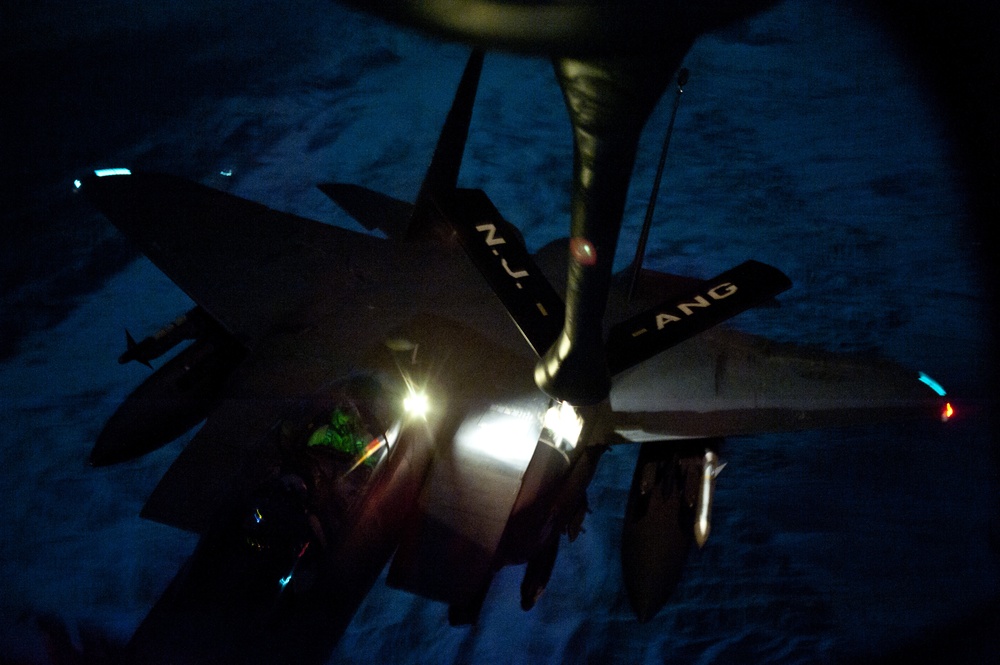 KC-135 Air Refueling Mission