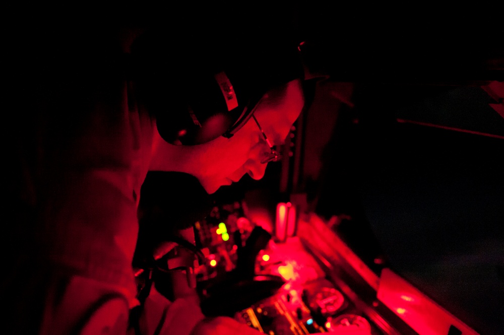 KC-135 Air Refueling Mission