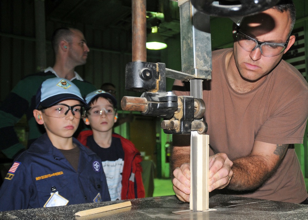 Seabees and Boy Scouts Team Up for Pinewood Victory