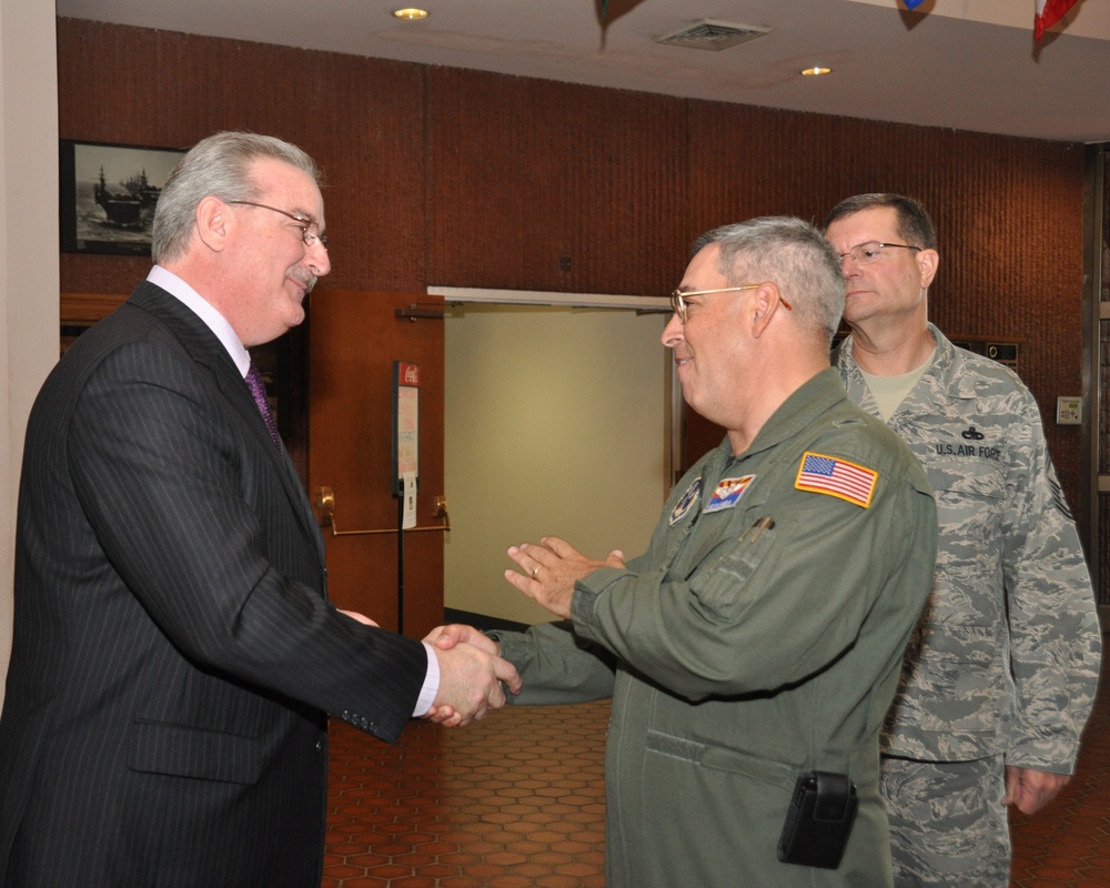 Arizona National Guard thanks American Airlines for support