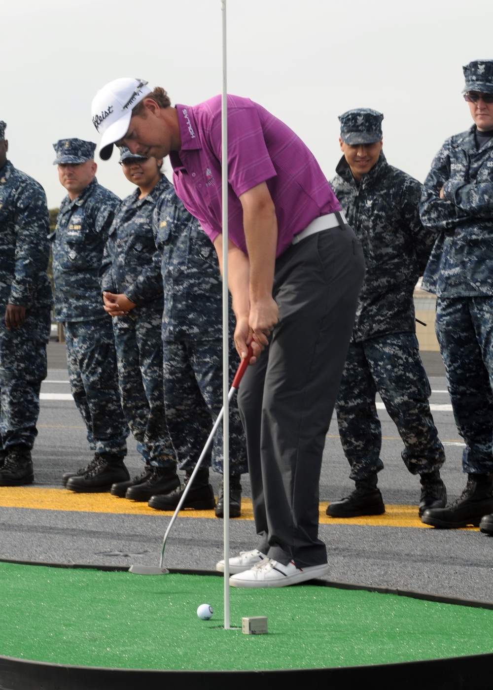 USS Ronald Reagan golf action