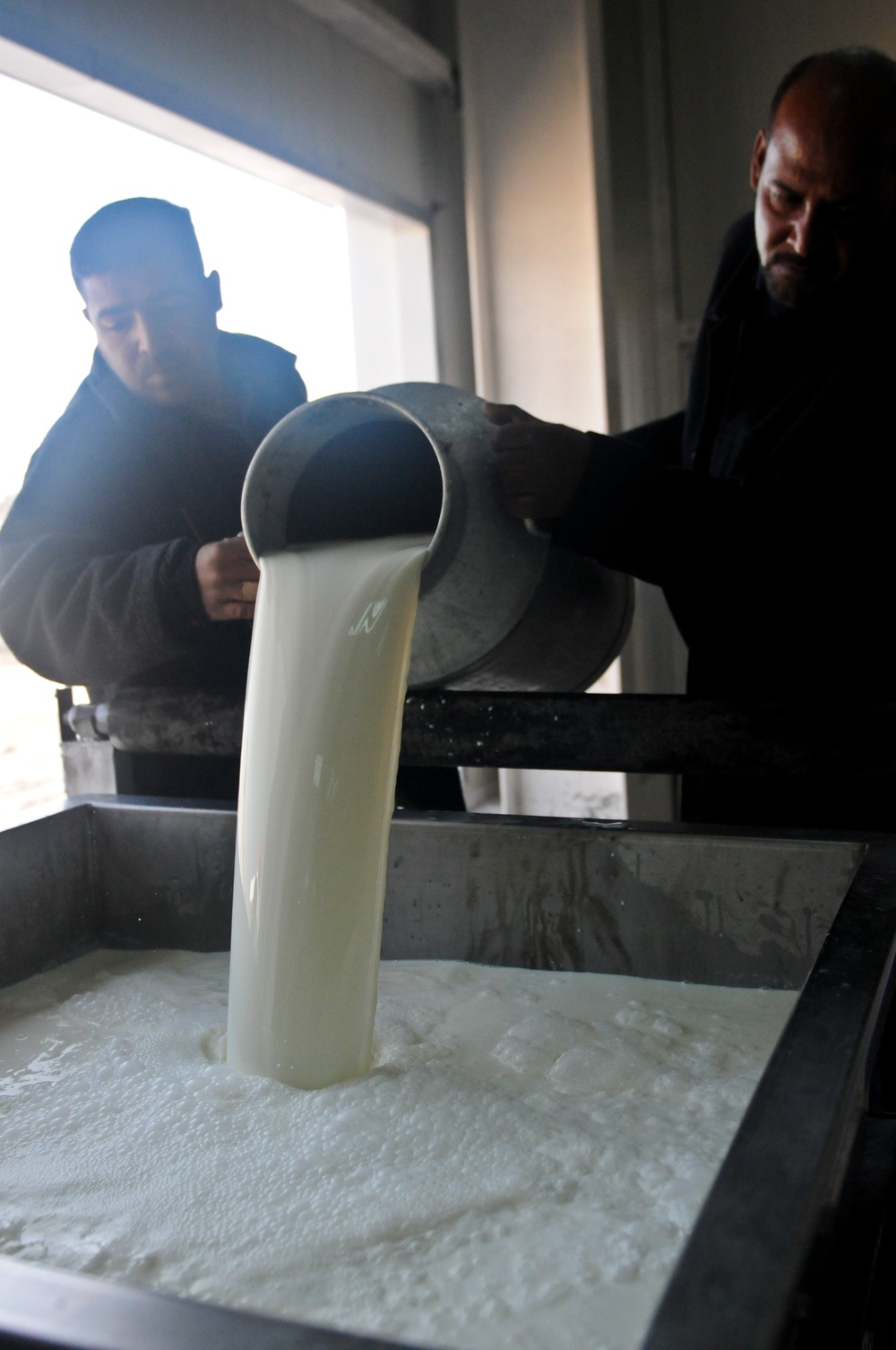 Iraqi government, USD-C soldiers open Zaidon milk collection facility