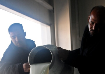 Iraqi government, USD-C soldiers open Zaidon milk collection facility