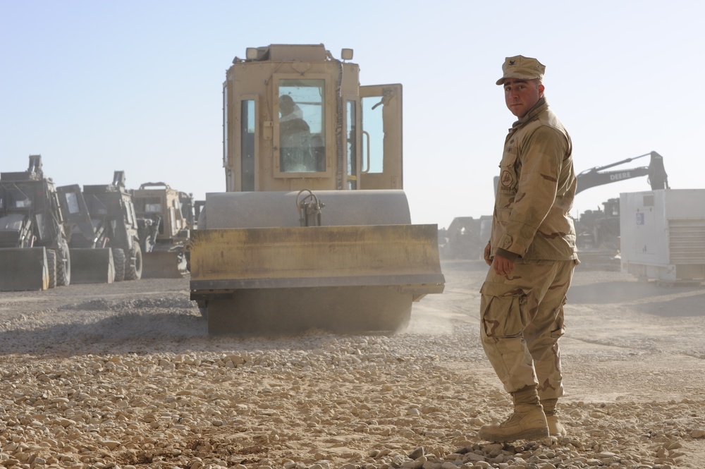 NMCB 3 Alfa Company Seabees Prepare for Rain