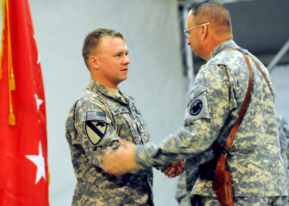 Army Reserve chief meets with troops in Afghanistan