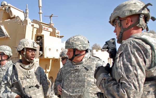 Army Reserve Chief tours Afghanistan