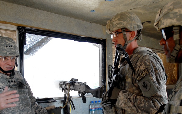 Army Reserve Chief tours Afghanistan
