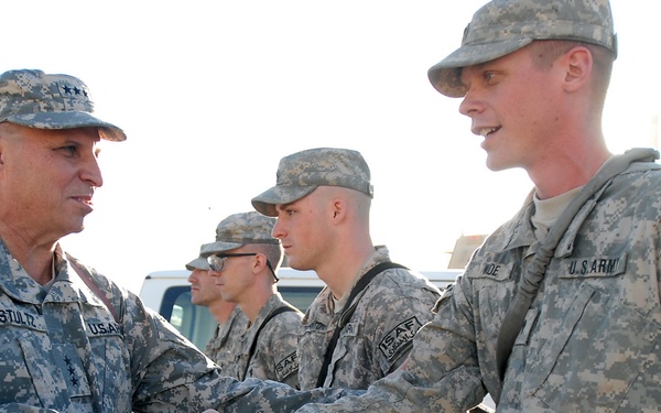 Army Reserve Chief tours Afghanistan