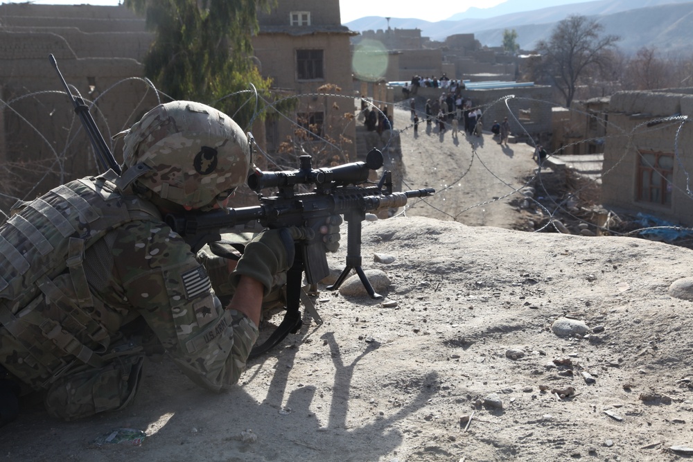 Task Force Ironman Conduct Patrol in Mangow