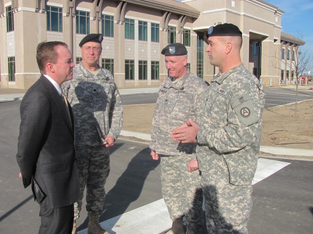 Mulvaney visits Third Army's new headquarters at Shaw AFB