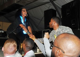 En Vogue concert inspires service members with soulful performance
