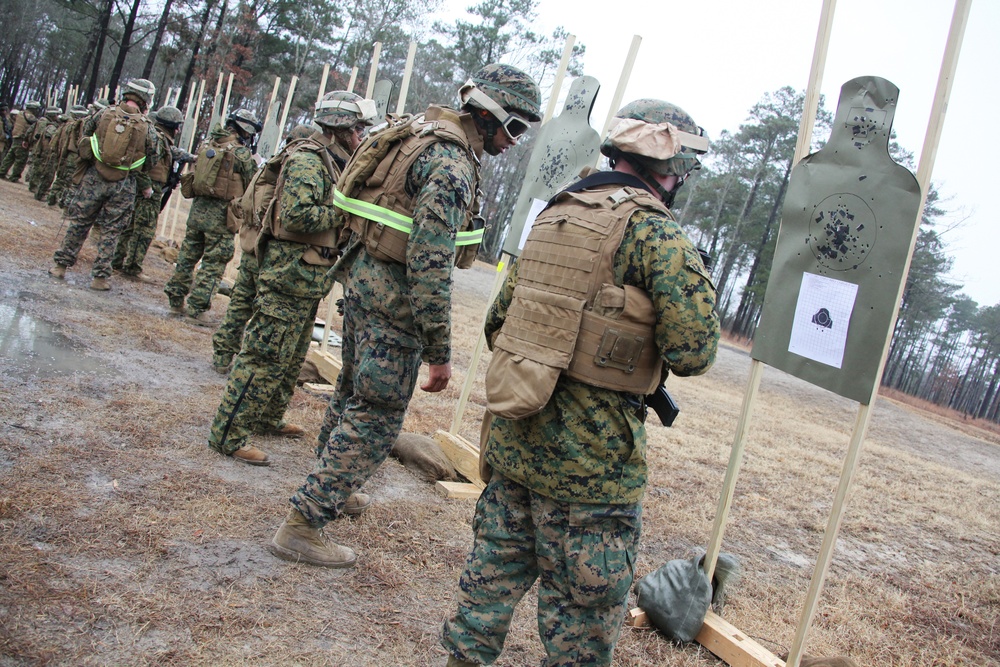 DVIDS - Images - 22nd MEU conducts CMP shoot [Image 4 of 11]