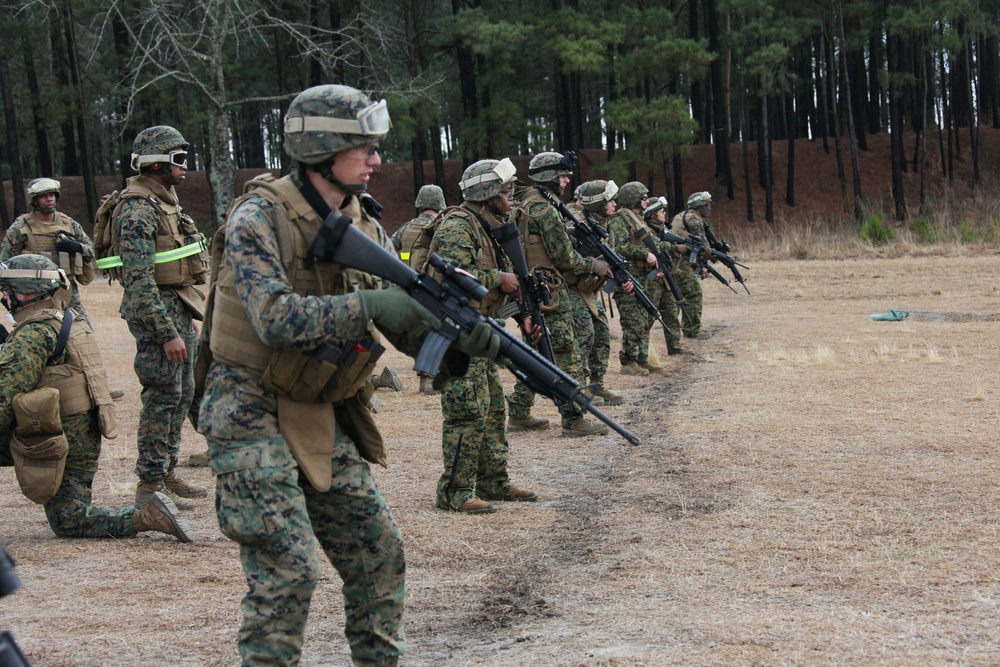 DVIDS - Images - 22nd MEU conducts CMP shoot [Image 8 of 11]