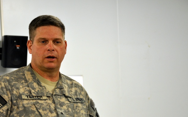 Engineer general visits FEST-M in Afghanistan