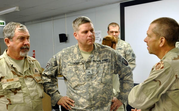 Engineer general visits FEST-M in Afghanistan