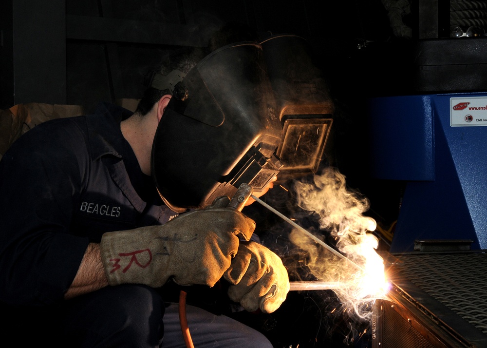 Sailor welds shelves