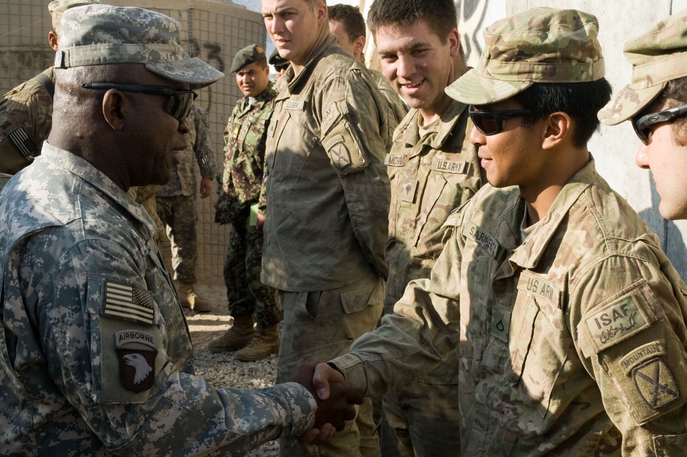 Afghan, coalition front-line troops share frustrations, successes, concerns with senior enlisted leaders
