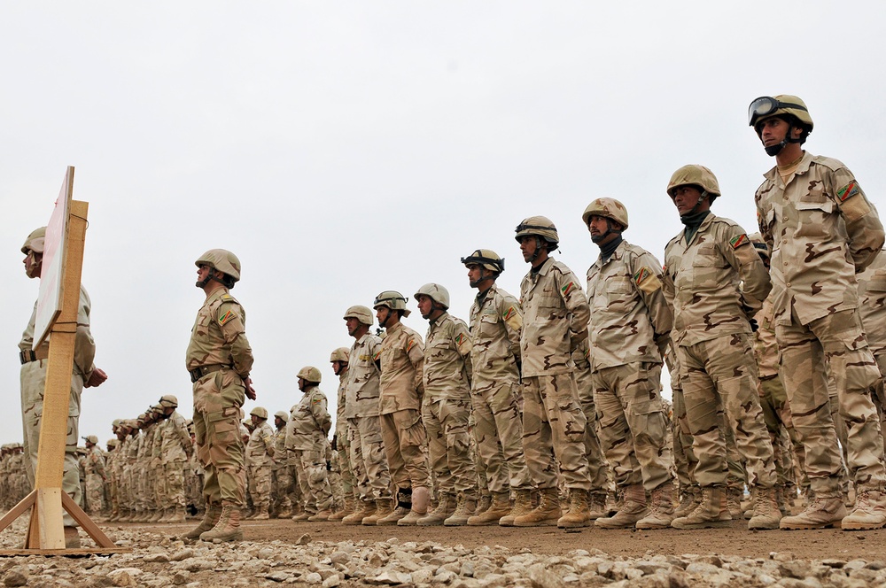 First Iraqi army unit graduates from GWTC