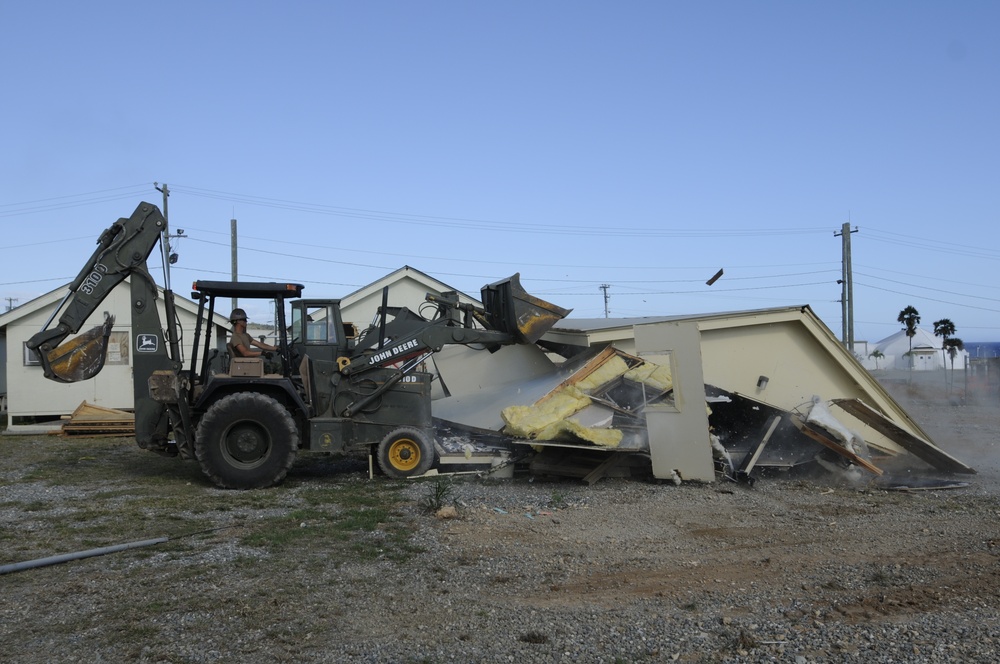 Seabees working in Guantanamo Bay