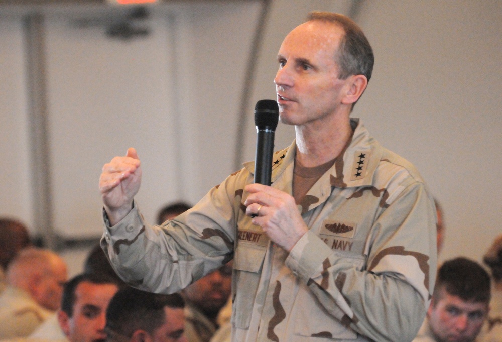 Vice Chief of Naval Operations Adm. Jonathan W. Greenert speaks with Sailors from Joint Task Force (JTF) Guantanamo