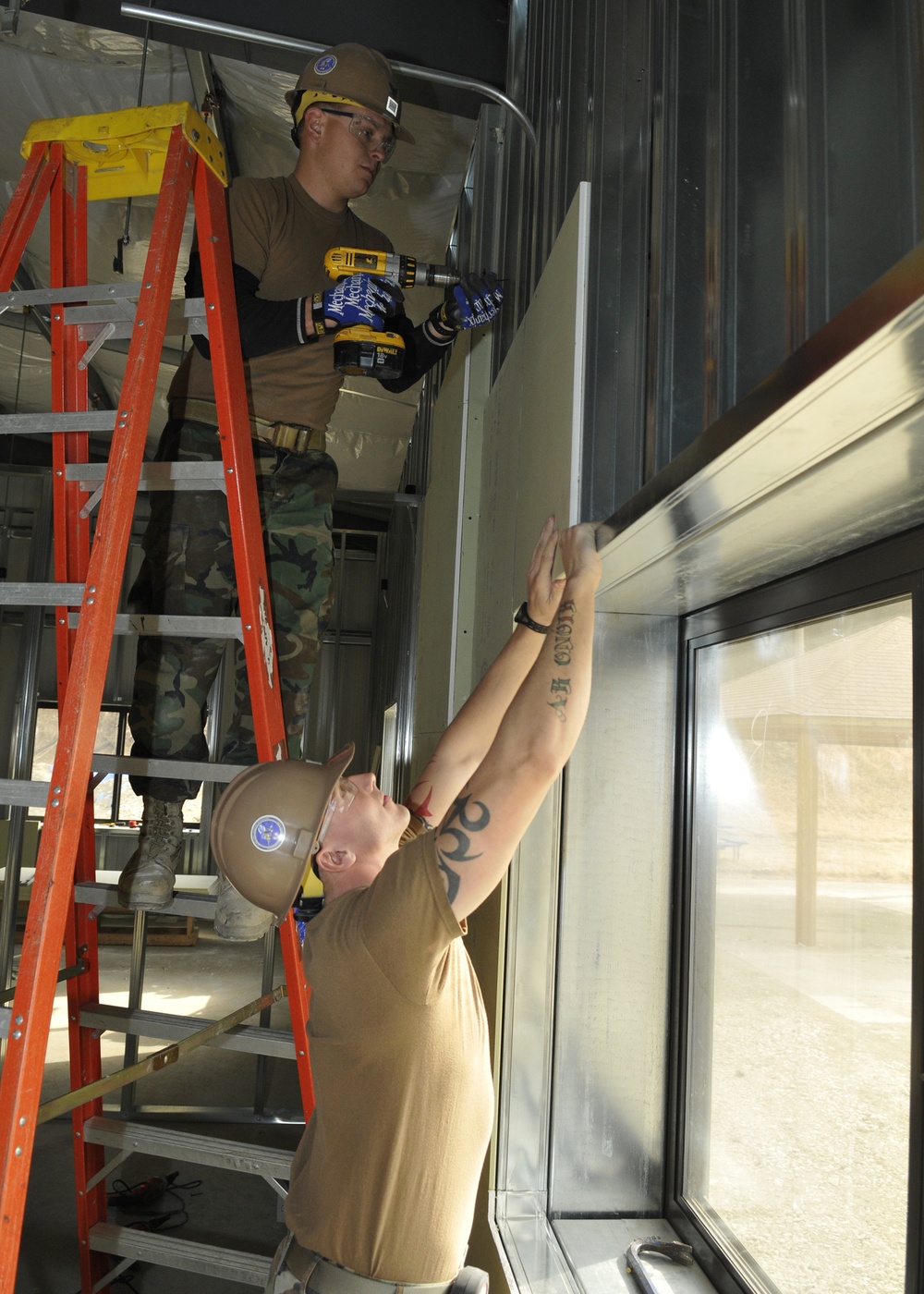 Seabees build in Japan