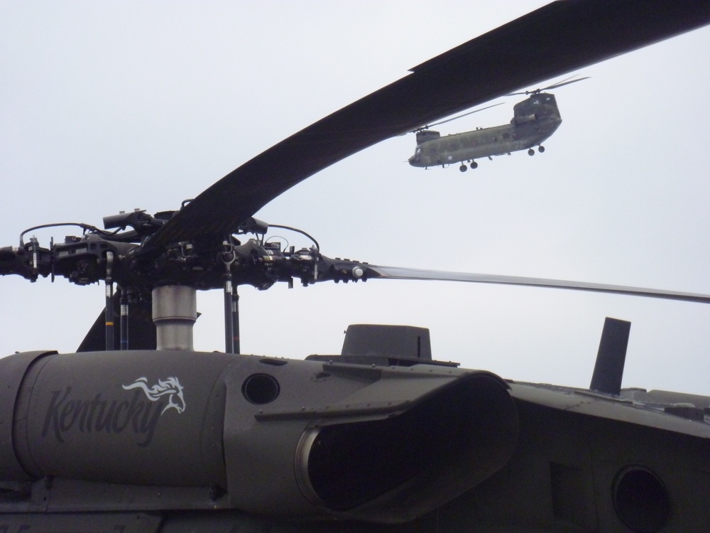 New York Guard Chinooks flying Kentucky Guard Aviators