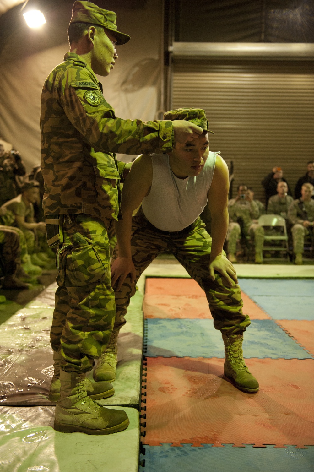 Mongolian army holds wrestling exhibition
