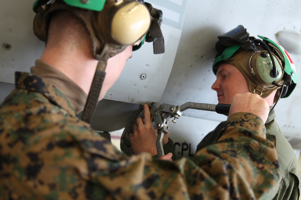 Pilots work through LFE