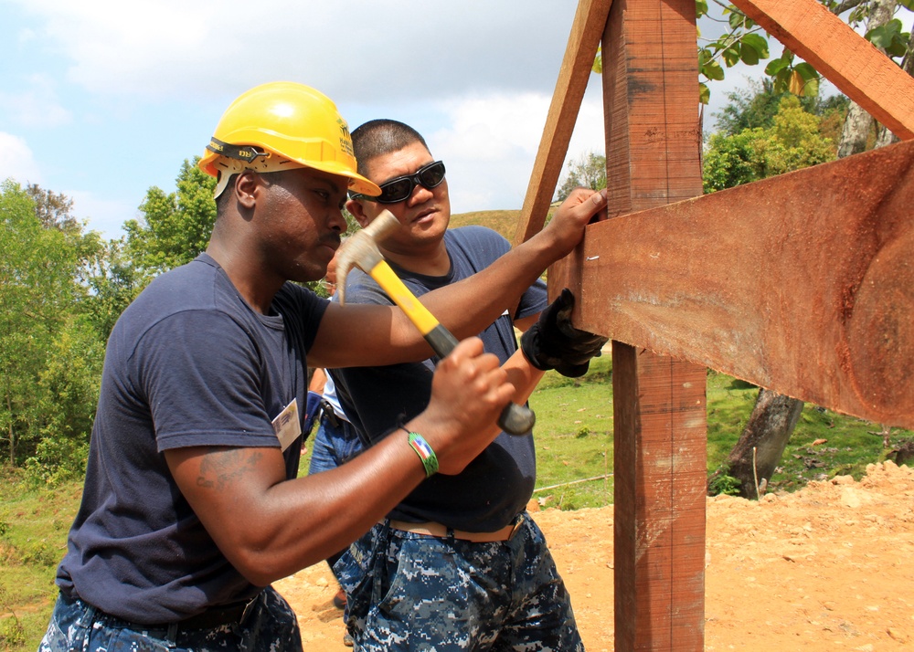 USS Frank Cable's  Sailors Habitat for Humanity event