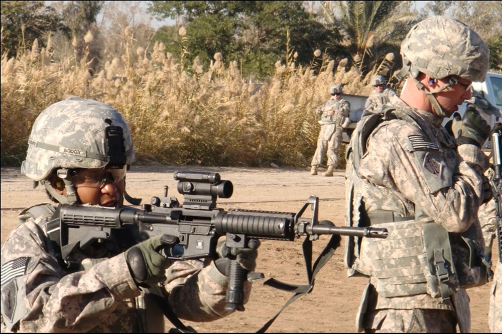 'Griffin' Battalion Soldiers conduct reflexive fire range to enhance urban combat abilities