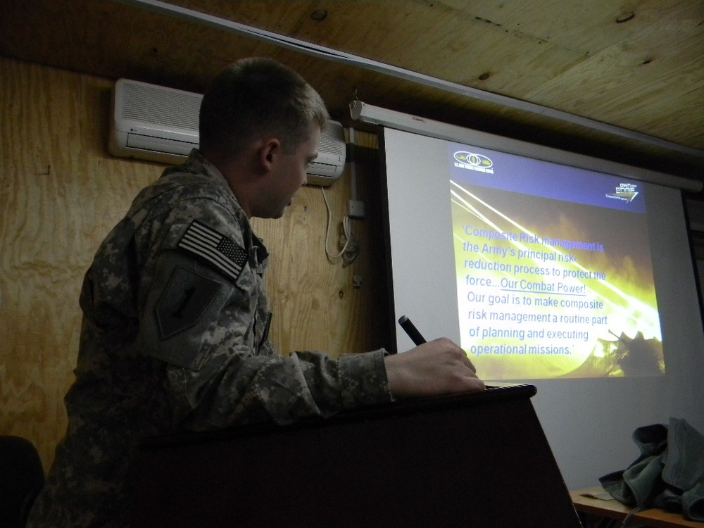 'Lifeline' Battalion soldiers attend company leadership academy