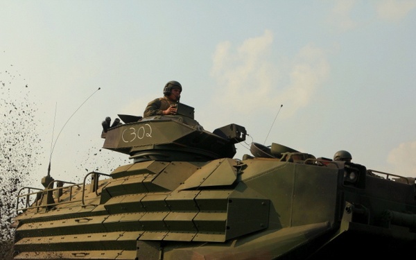 Amphibious assault vehicle demonstration