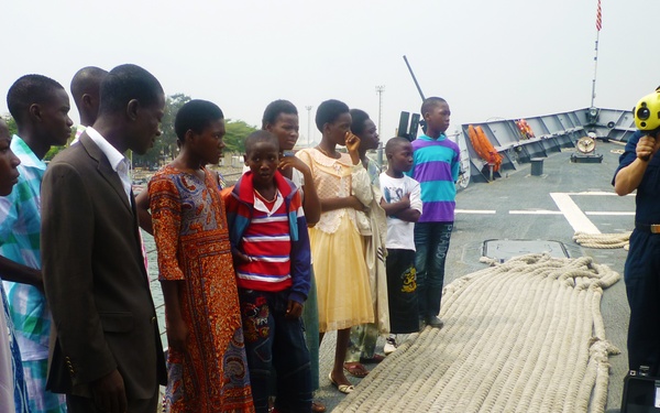 USS Robert G. Bradley