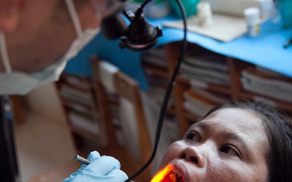 Multinational team conducts medical visits during Cobra Gold 2011