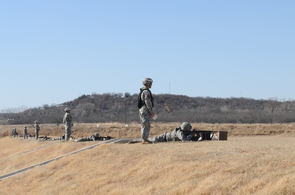 Soldiers earn weapons qualification on Fort Wolters