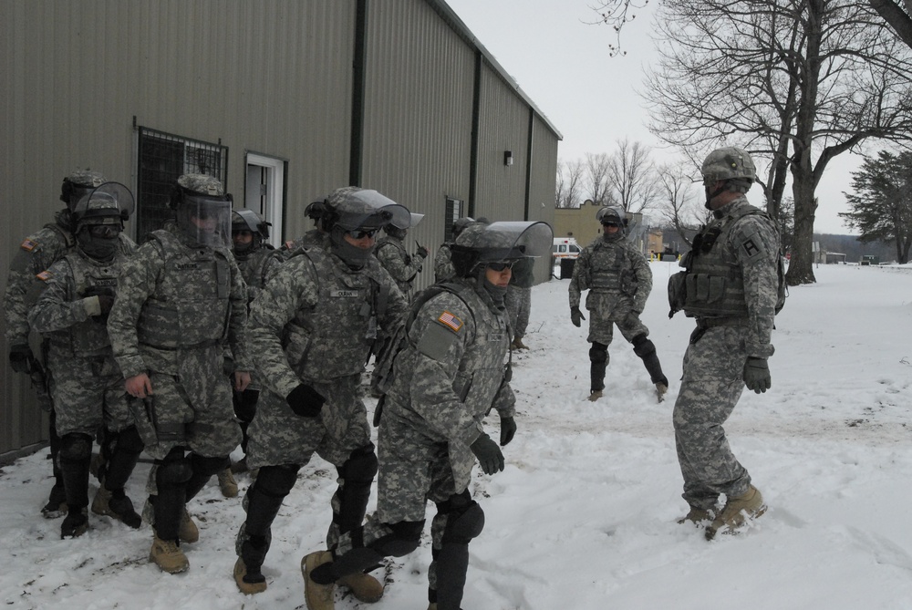 3-338 Training Battalion facilitates military police exercises
