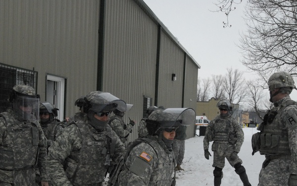 3-338 Training Battalion facilitates military police exercises