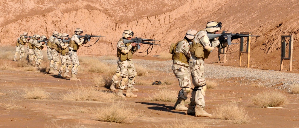 Iraqi soldiers conduct reflexive fire