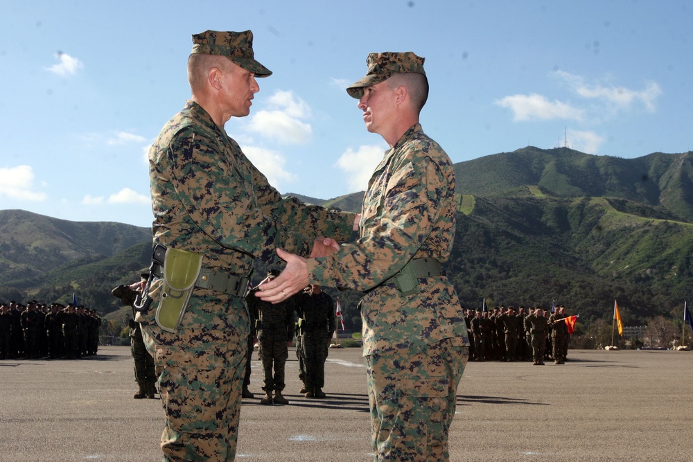 'Thundering Third' welcomes new commander