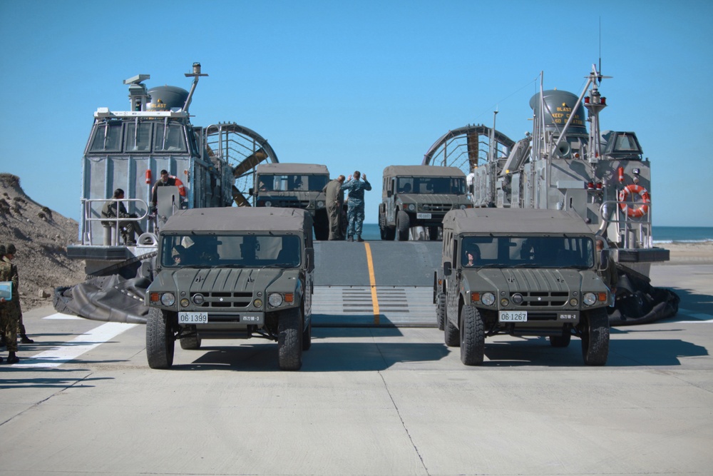 LCAC familiarization training