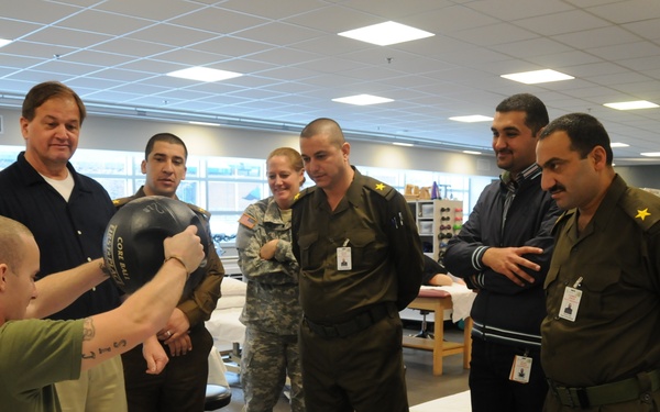 Iraqi physical therapists train at Walter Reed