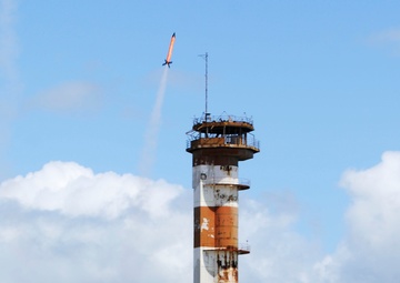 STARBASE Atlantis Students Launch Rockets