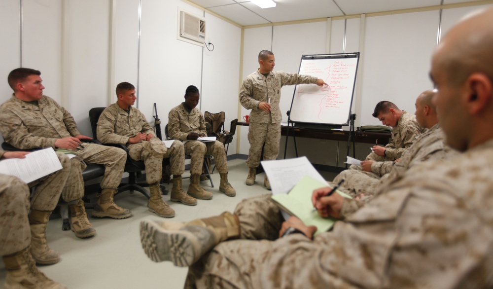 Alcohol awareness course prepares Marines for redeployment home