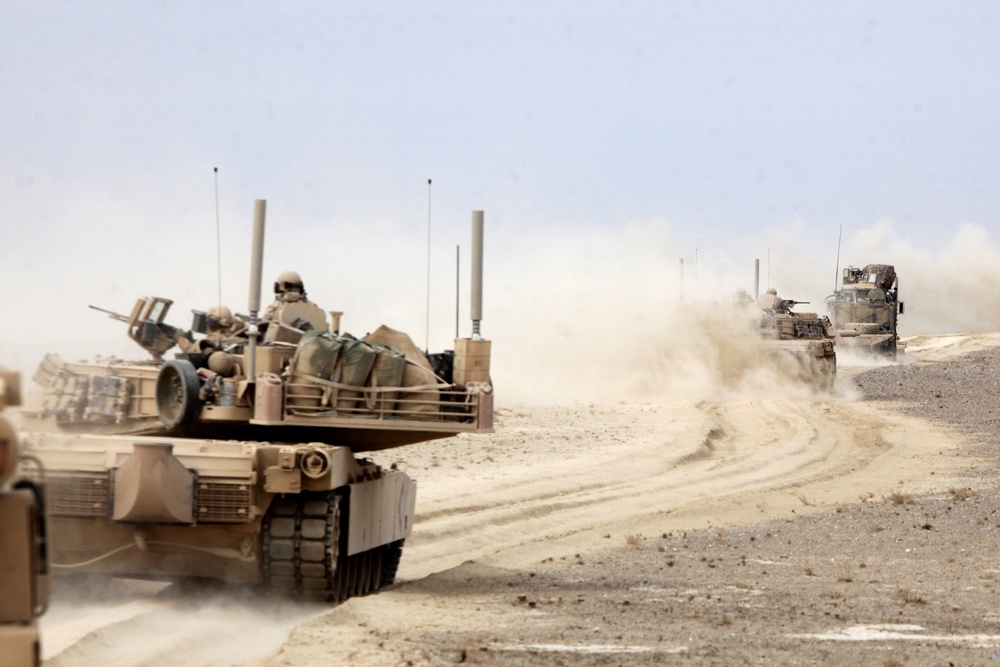 Marine tanks head to northern Helmand