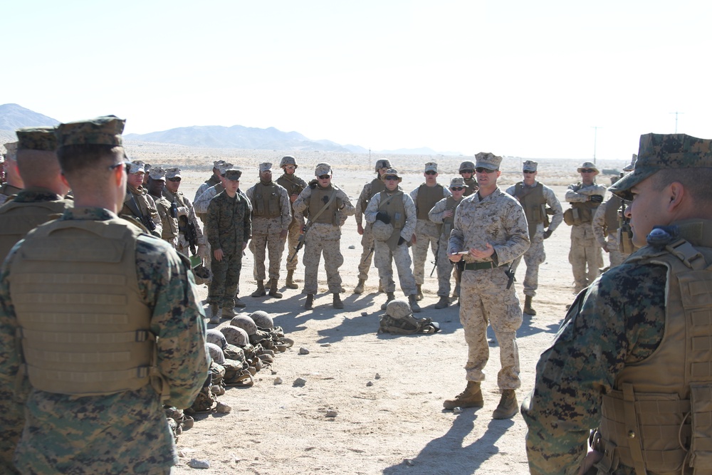 HQBN NCOs join 2/7 in mortars course