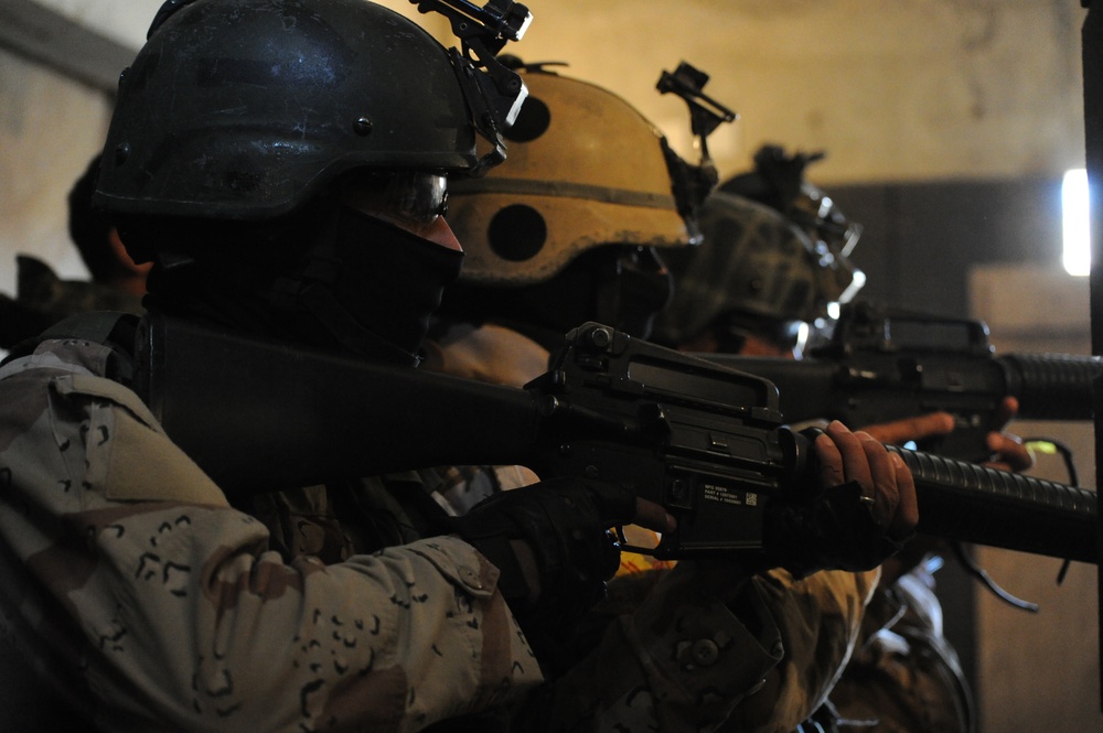 Iraqi Special Forces Live and Dry Fire Training