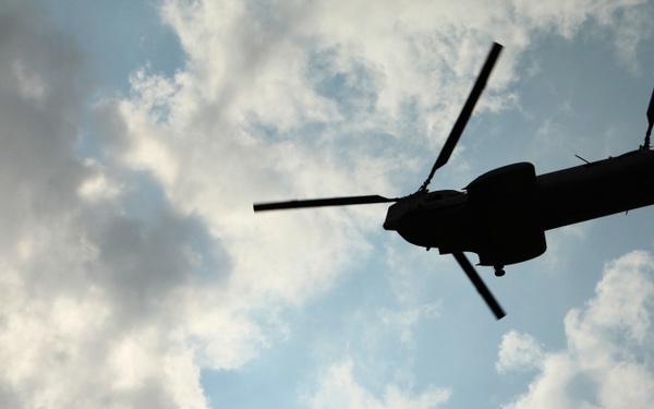 Marines conduct mock helo-raid during Cobra Gold 2011