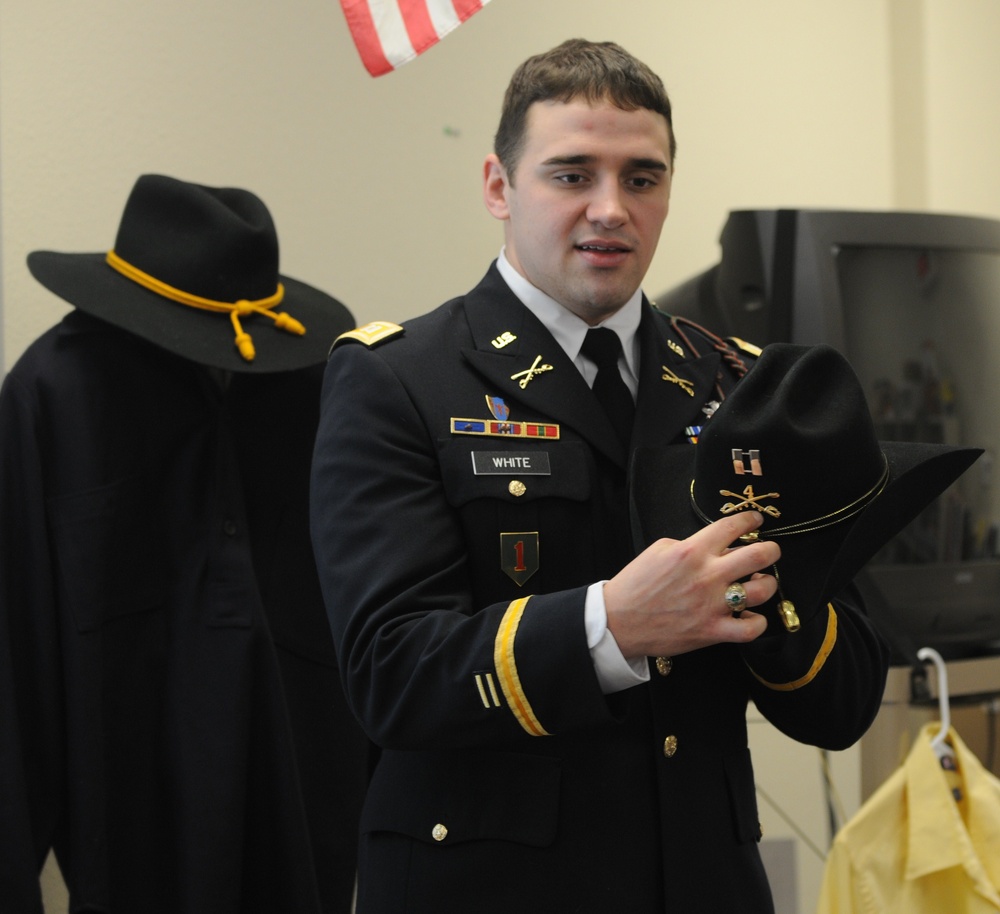 Dragon brigade Soldier talks Kansas military history with students